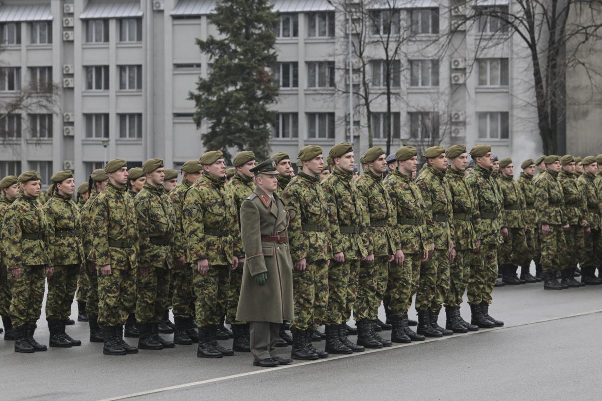 Oficiri Vojske Srbije 3.jpg