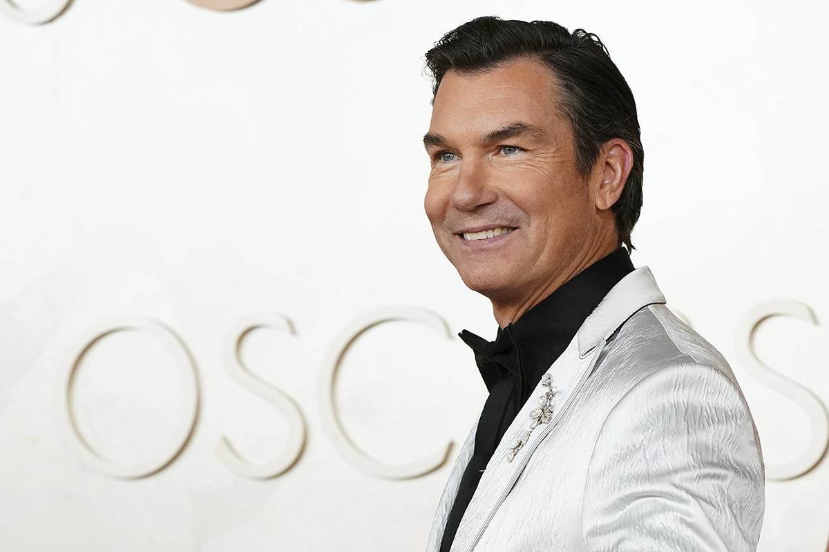 xxx35 AP Jordan Strauss.jpg