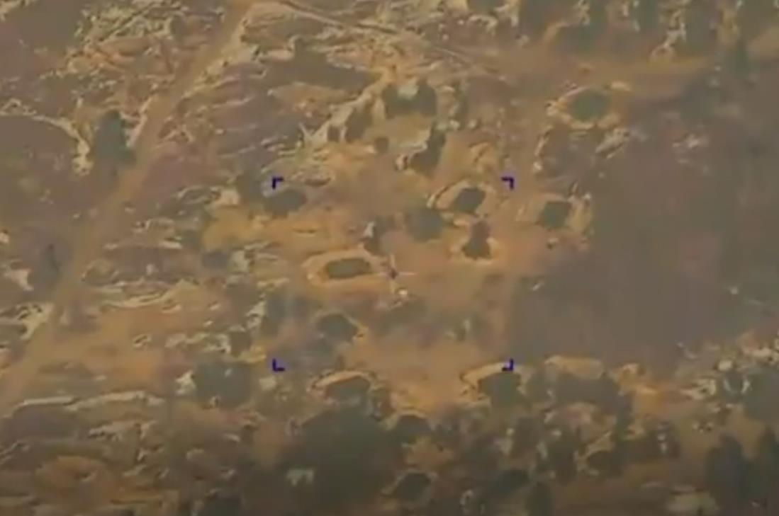 2025-03-03 16_52_38-Pierre Crom on X_ _#Russia launched a missile with cluster munitions on a traini.png