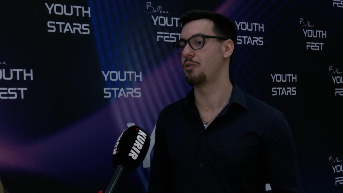 puls clean.01_42_38_03.Still019.jpg