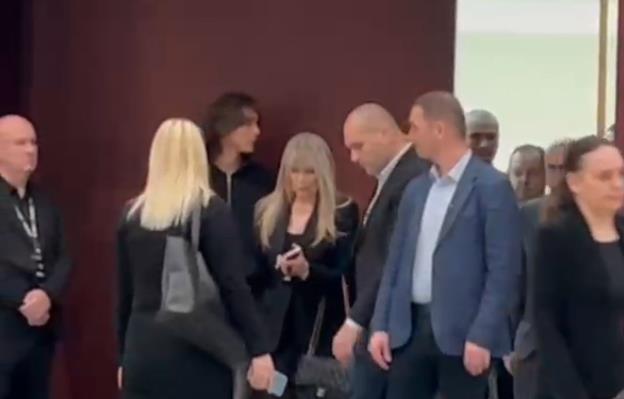 2025-03-06 10_20_53-WhatsApp.jpg