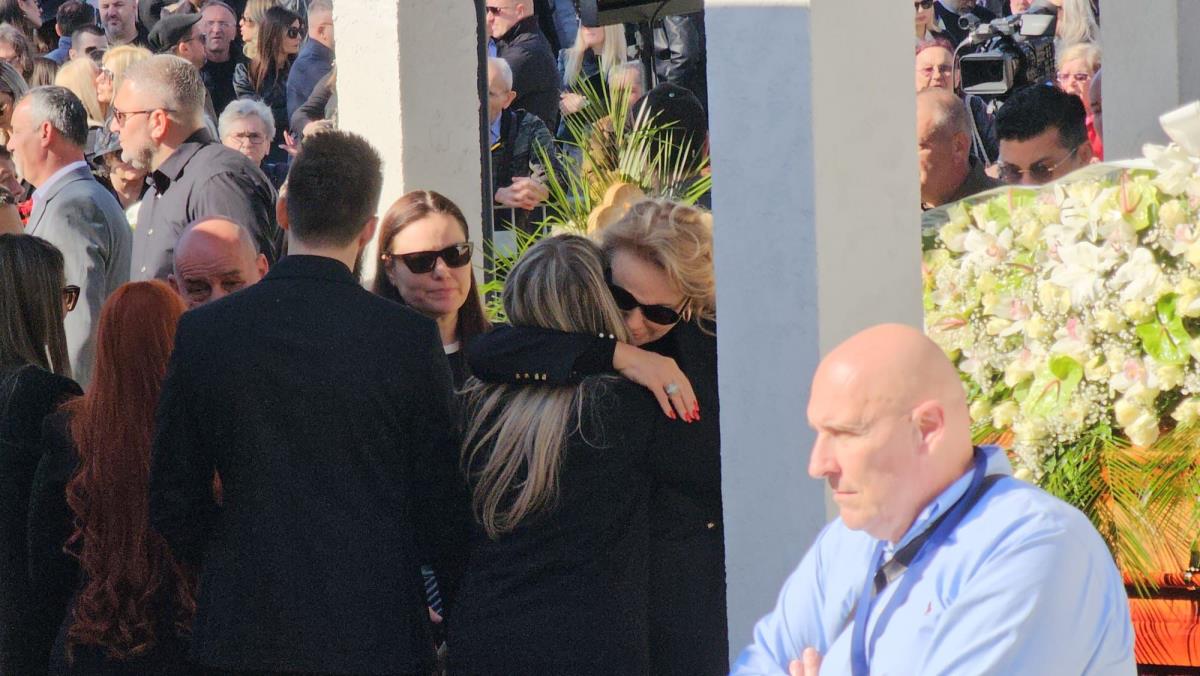 WhatsApp Image 2025-03-06 at 13.20.51_ea5c6e68.jpg