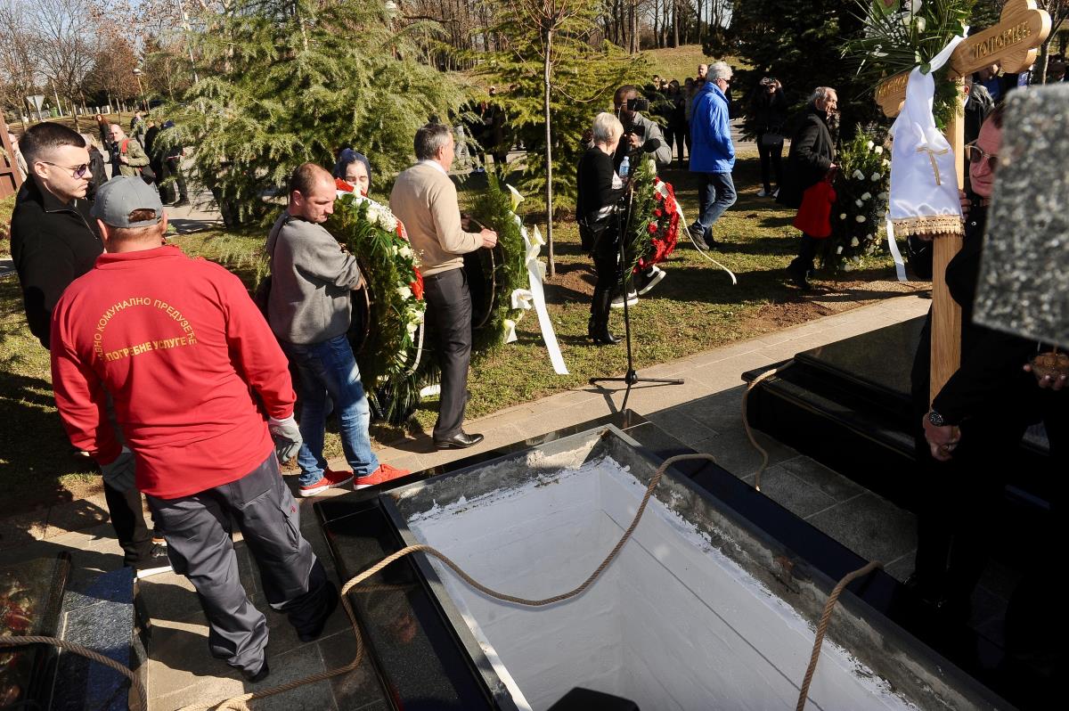 WhatsApp Image 2025-03-06 at 14.43.32_b79a6789.jpg