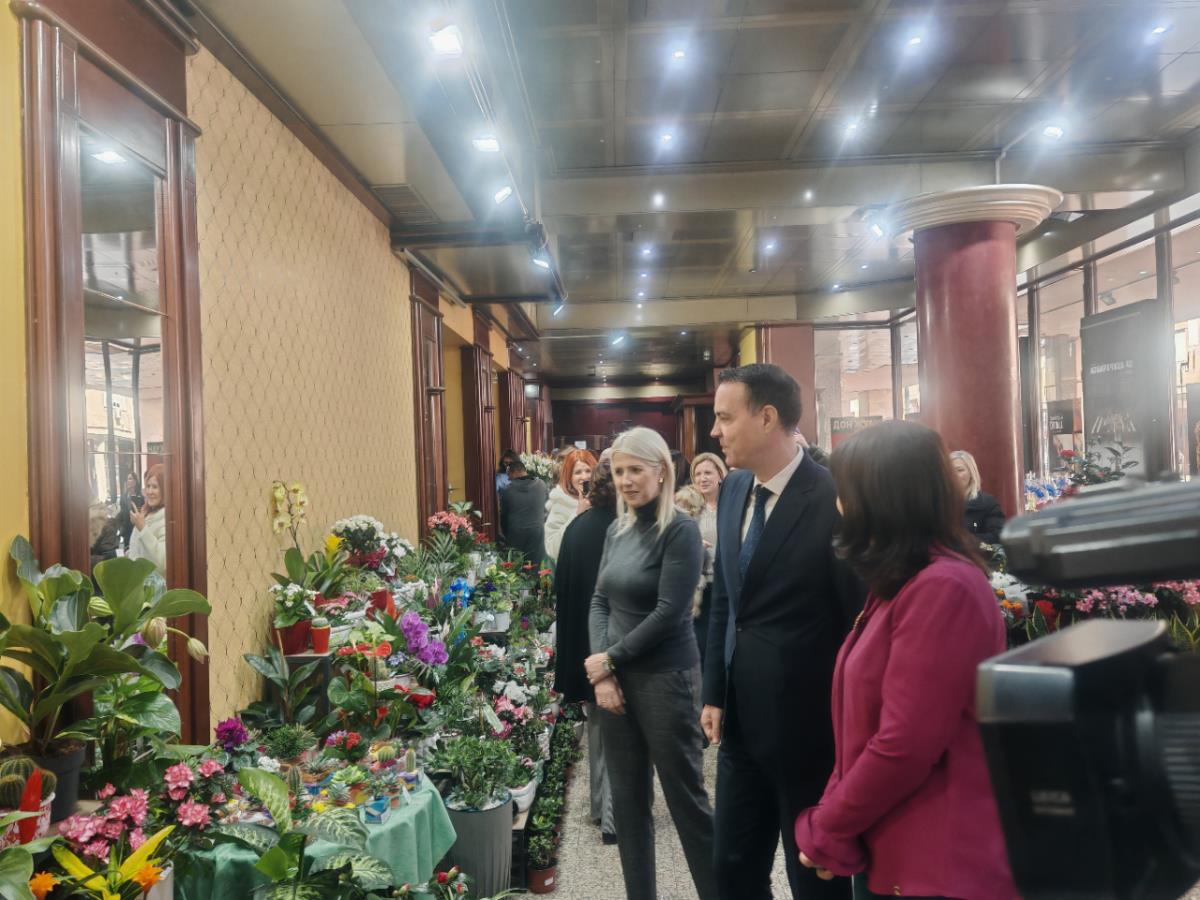 Cveće za 8. mart 2..png