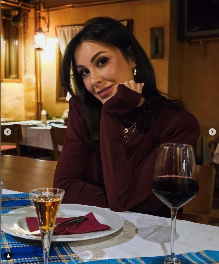 Dragana Mićalović proslavila 34. rođendan 8.png