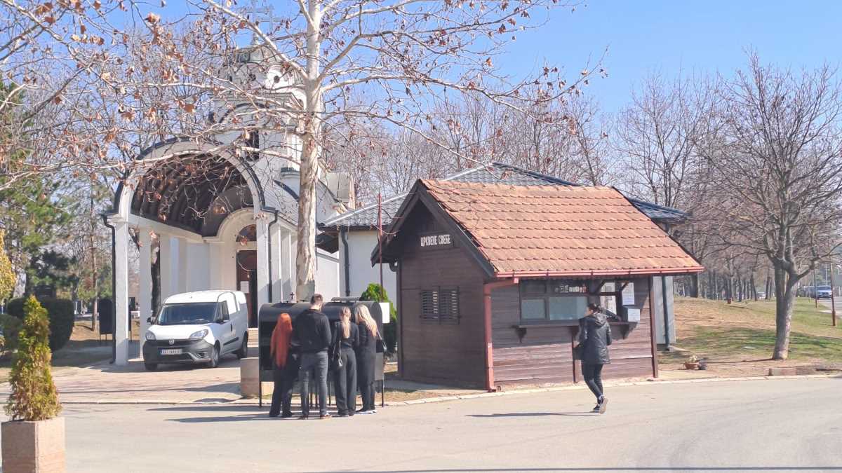 WhatsApp Image 2025-03-07 at 12.08.12_19e08173.jpg