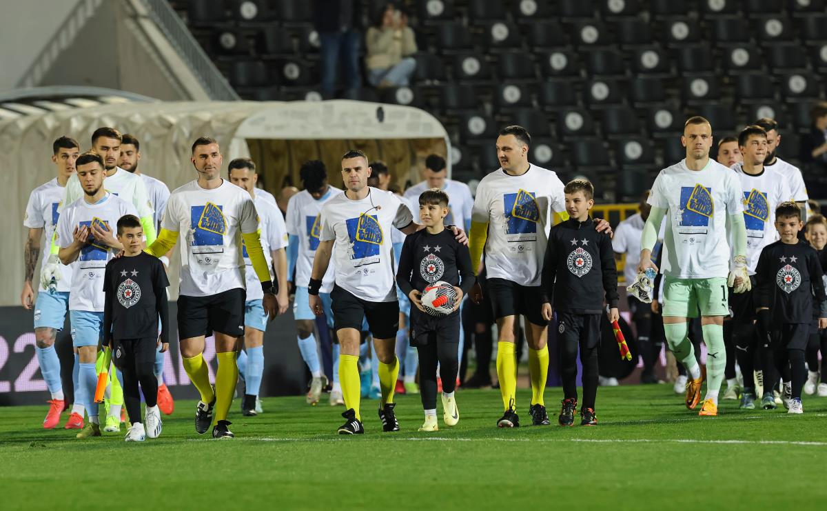 PARTIZAN-NOVI PAZAR_05.JPG