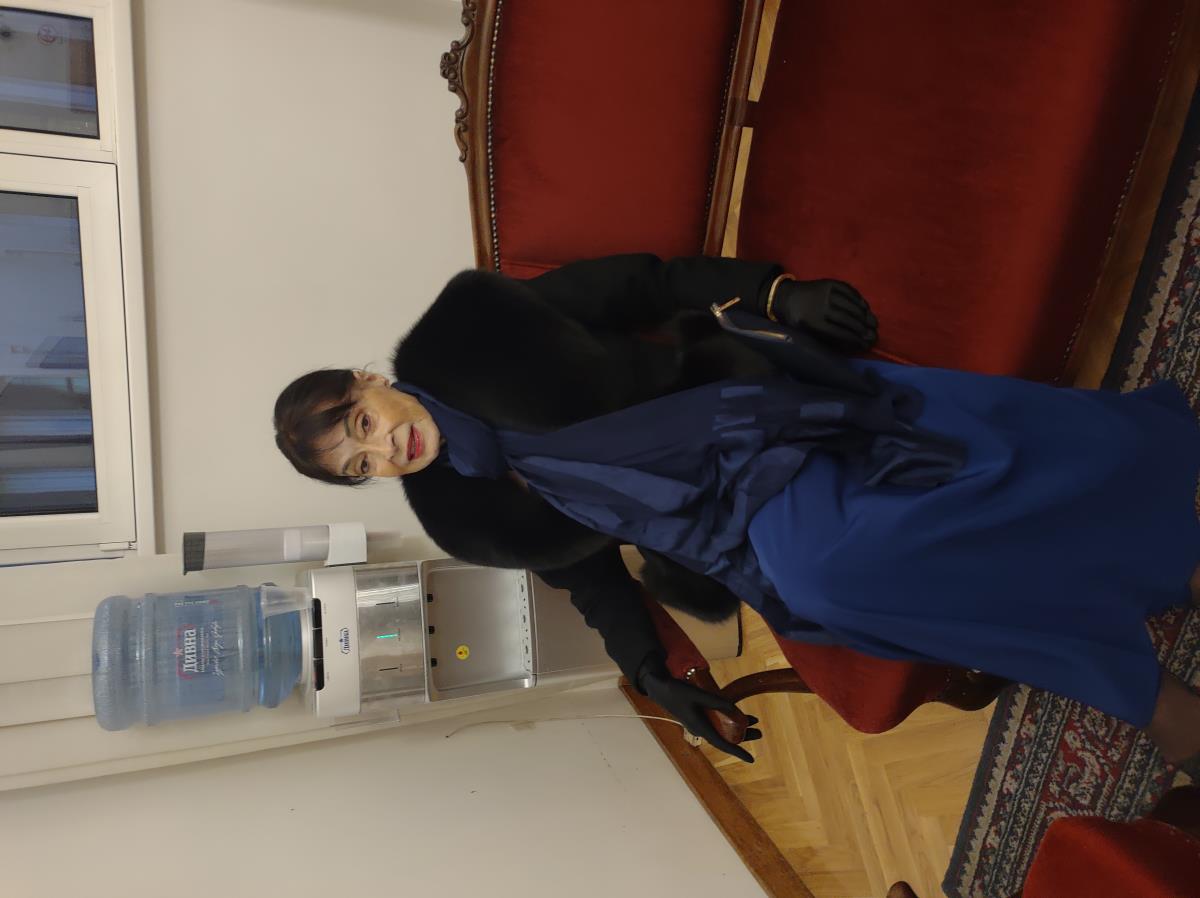 Jelisaveta na promociji knjige u Beogradu.jpg