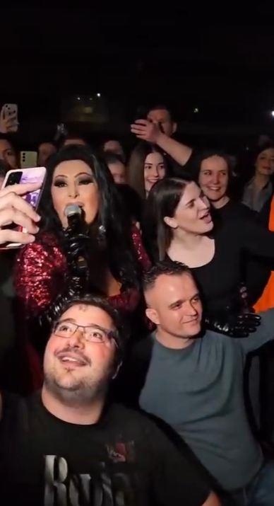 2025-03-09 09_47_42-(1) WhatsApp.jpg