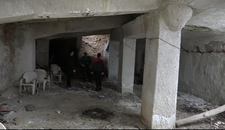 Privatna pećina 8.png