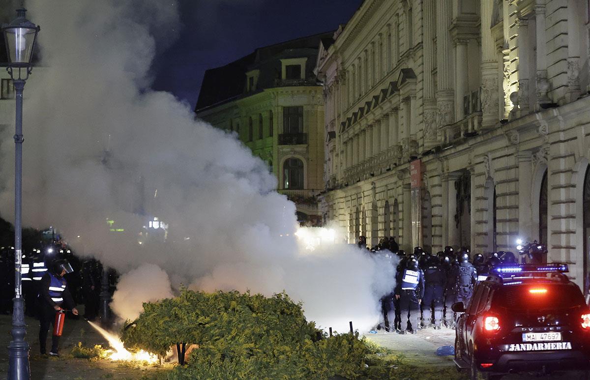 x03 EPA Robert Ghement.jpg