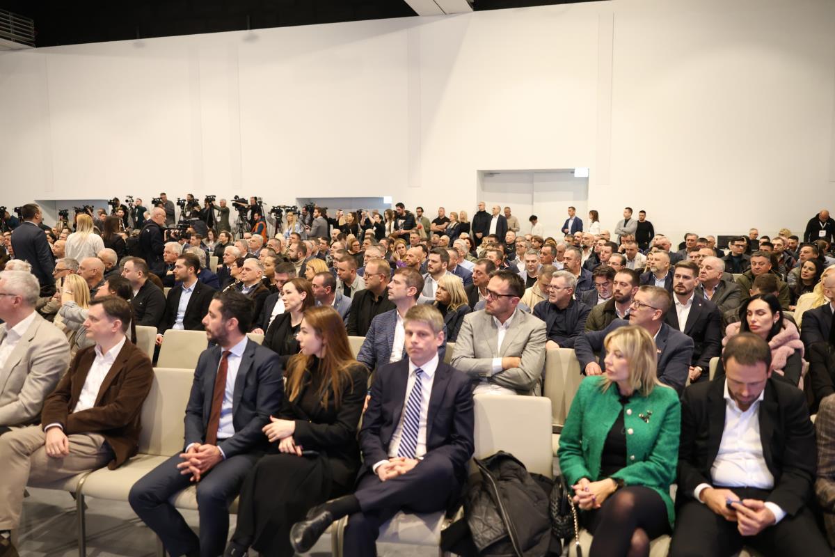 WhatsApp Image 2025-03-10 at 5.32.18 PM.jpeg