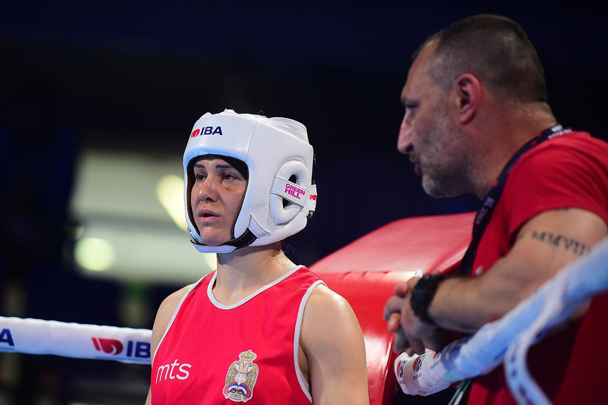 IBA WBC Siljkovic - Cedeno_1203 0009.jpg