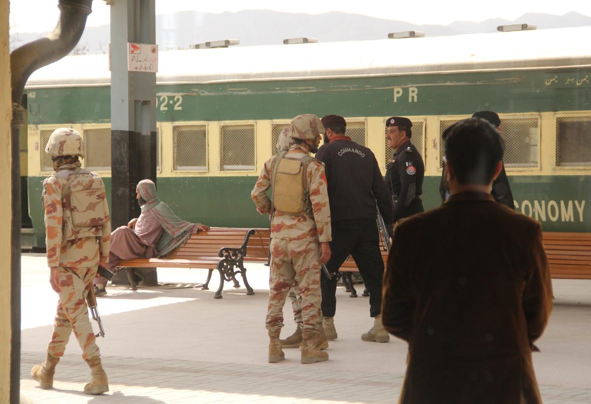 xxx01 EPA Sami Khan.jpg