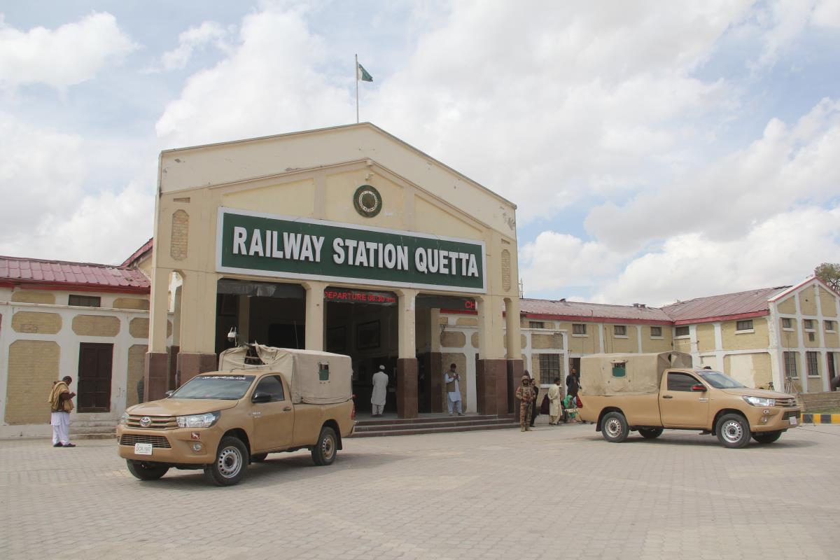 xxx05 EPA Sami Khan.jpg