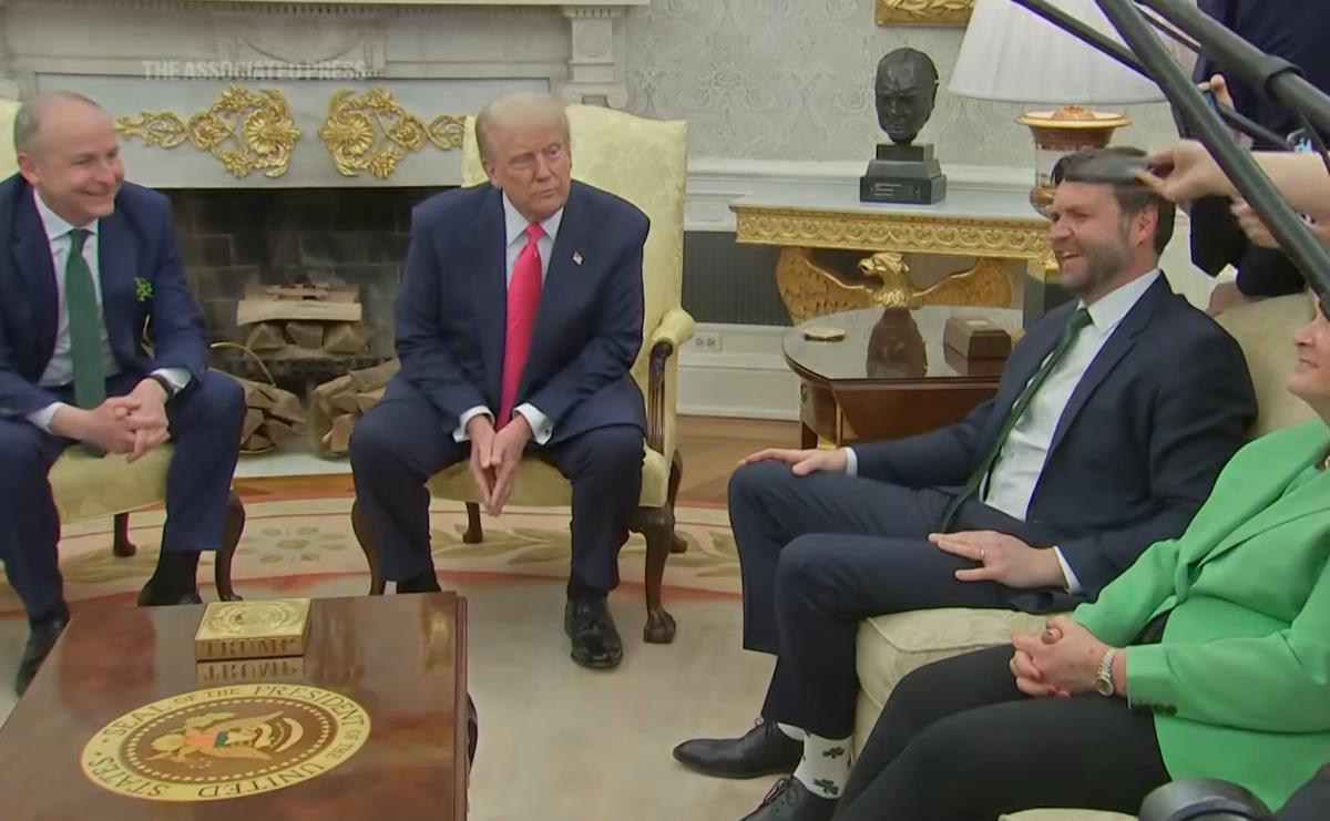 2025-03-13 08_38_53-(1) 'I love these socks'_ Trump gets distracted by JD Vance’s socks - YouTube — .png