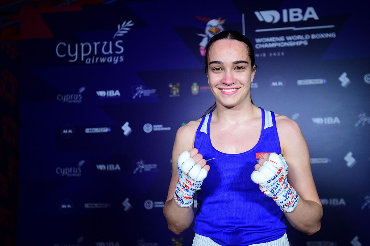 IBA WBC_ Volkova - Cirkovic 11032 0143.jpg