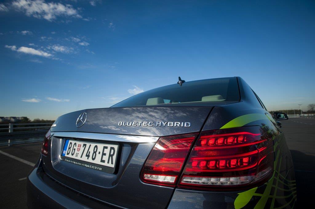 mercedes-e-klasa-hibrid.jpg