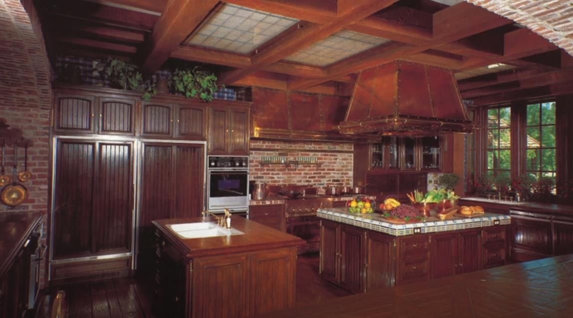 Majkl Džeksonov ranč unutra 8.jpg