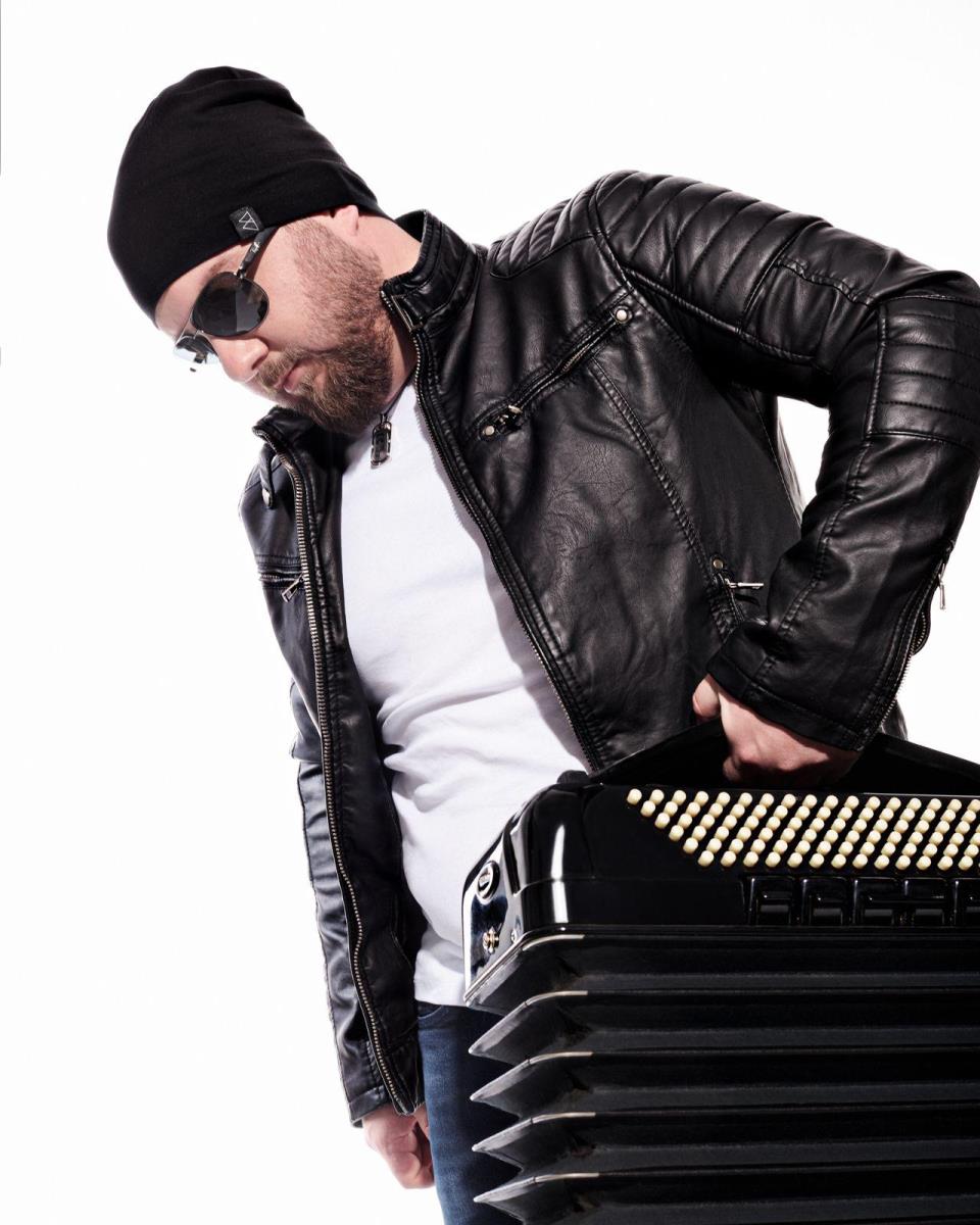 WhatsApp Image 2025-03-15 at 13.13.09_ca23b2e0.jpg