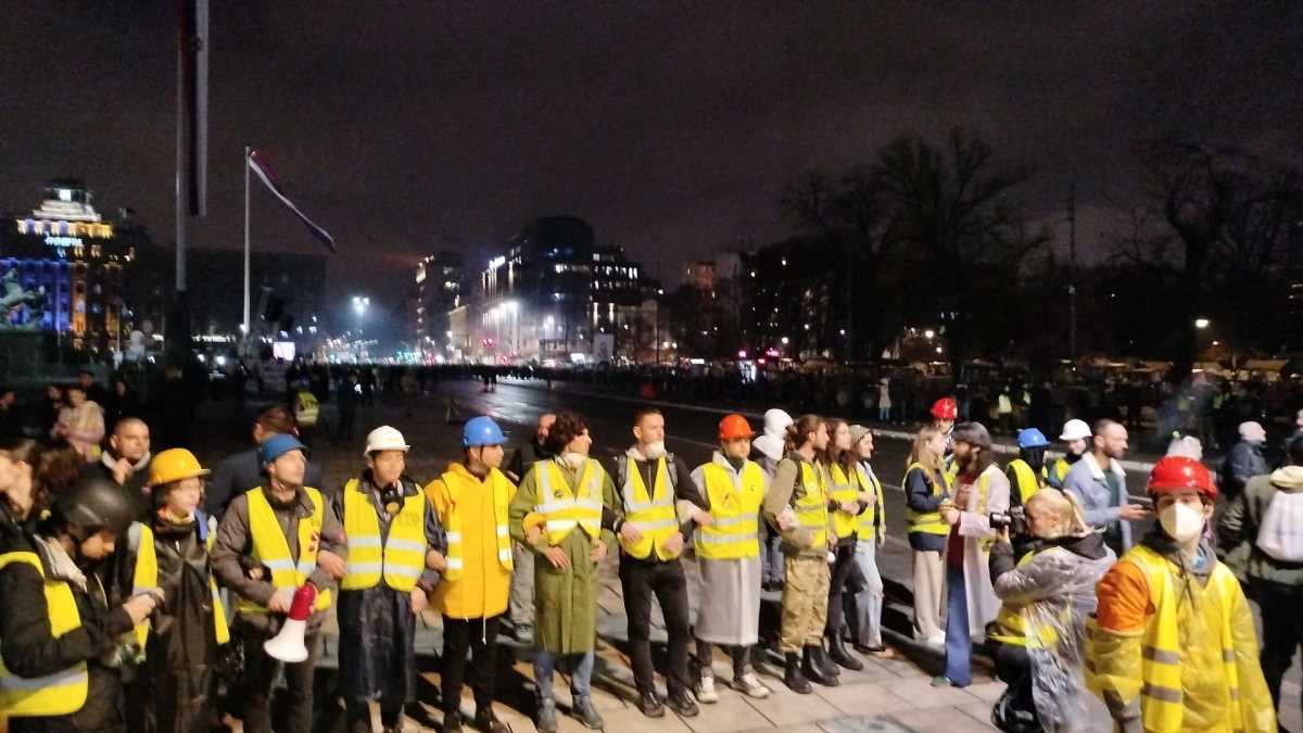 WhatsApp Image 2025-03-15 at 18.25.02_9523869d.jpg