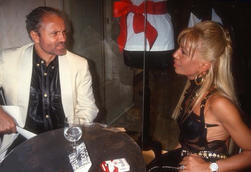 Đani Versače, Donatela Versače