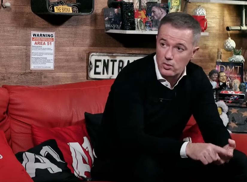 "Ovo bi trebalo rešavati čupanjem ušiju!"