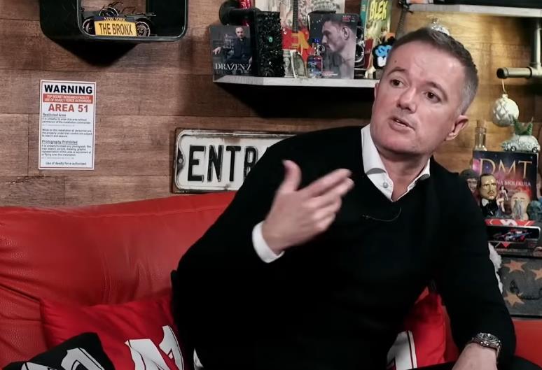 "Ovo bi trebalo rešavati čupanjem ušiju!"