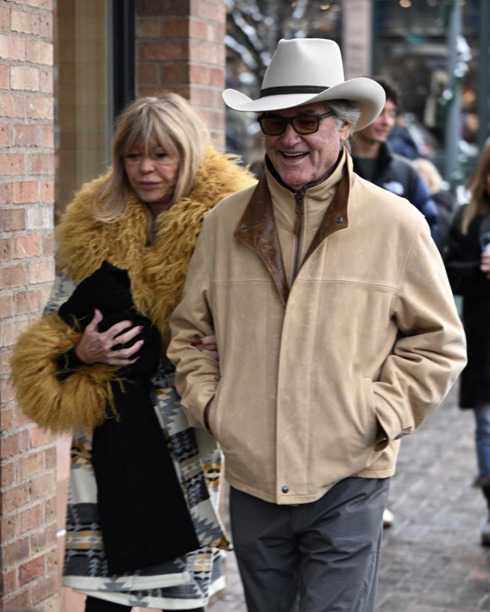 Kurt Rasel, Goldi Hon