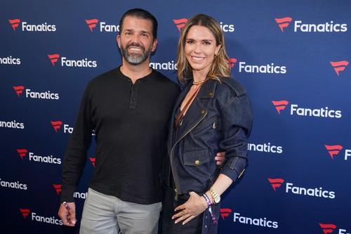 Donald Tramp Junior i Betina Anderson profimedia-0961440516.jpg