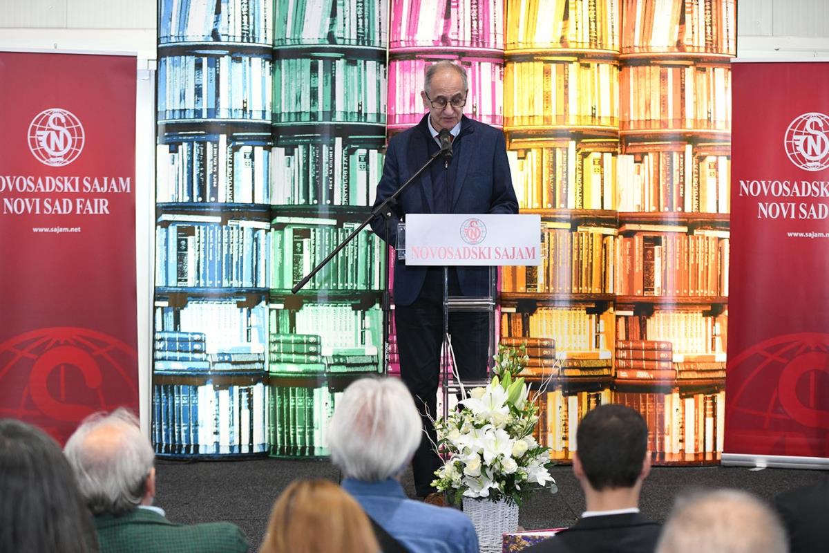 Zoran Kolundzija.jpg