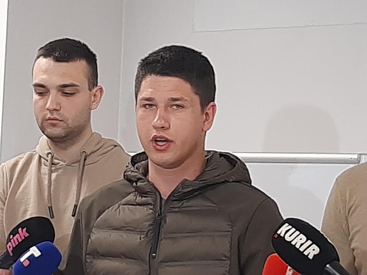 WhatsApp Image 2025-03-18 at 18.06.11_b3b1130c.jpg