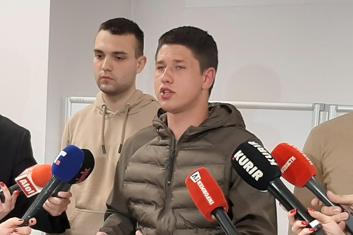 WhatsApp Image 2025-03-18 at 18.17.30_25522e9b.jpg