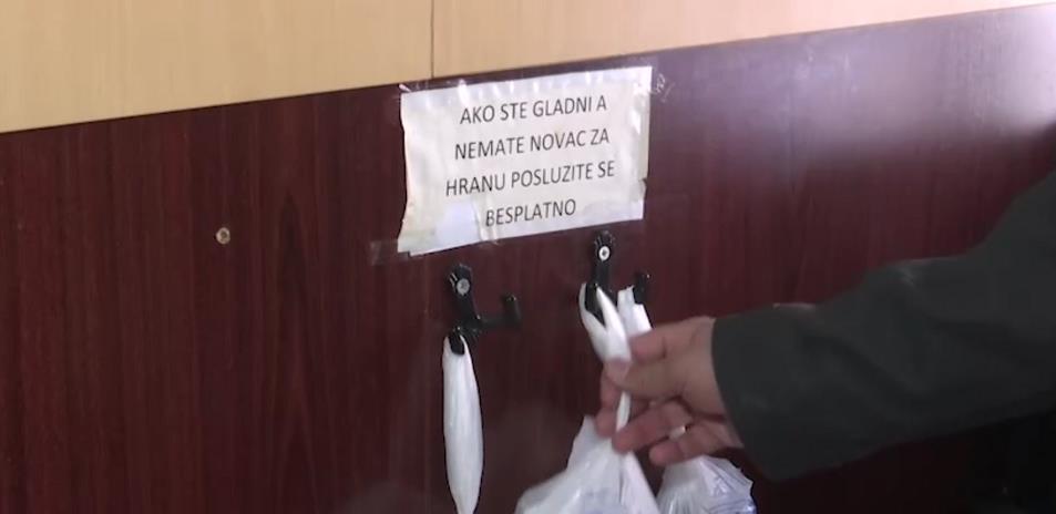 Besplatan hleb 1.png