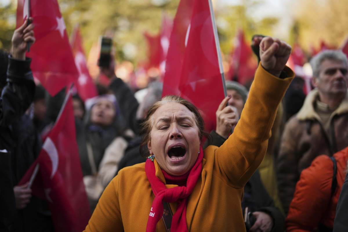 turska AP Francisco Seco.jpg