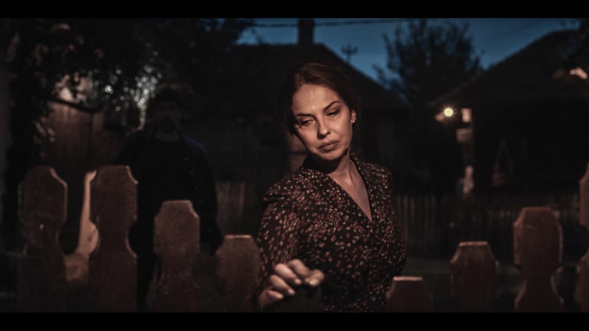 Kalkanski krugovi trejler ep9.mxf.00_00_01_11.Still001.jpg