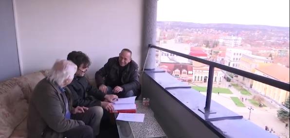 Stanari u zgradi Trg oslobođenja br 1 u Zaječaru 4.png