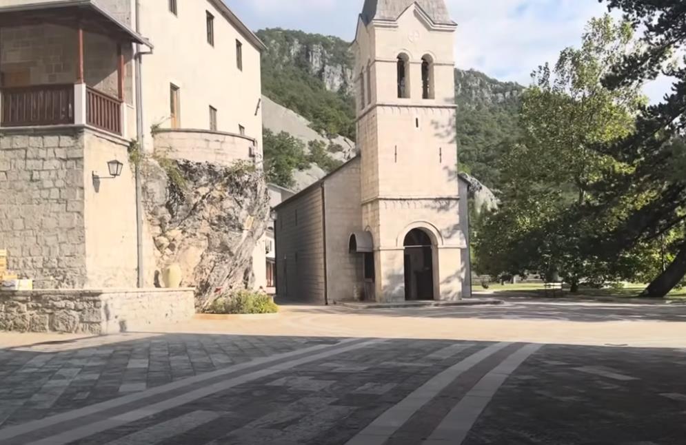 Lana iz Kruševca u Ostrogu 3.png