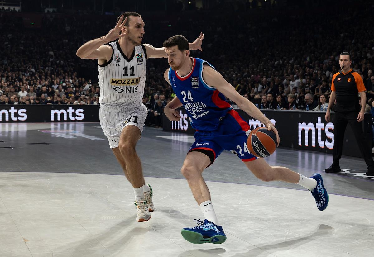 PARTIZAN-EFES_13.JPG