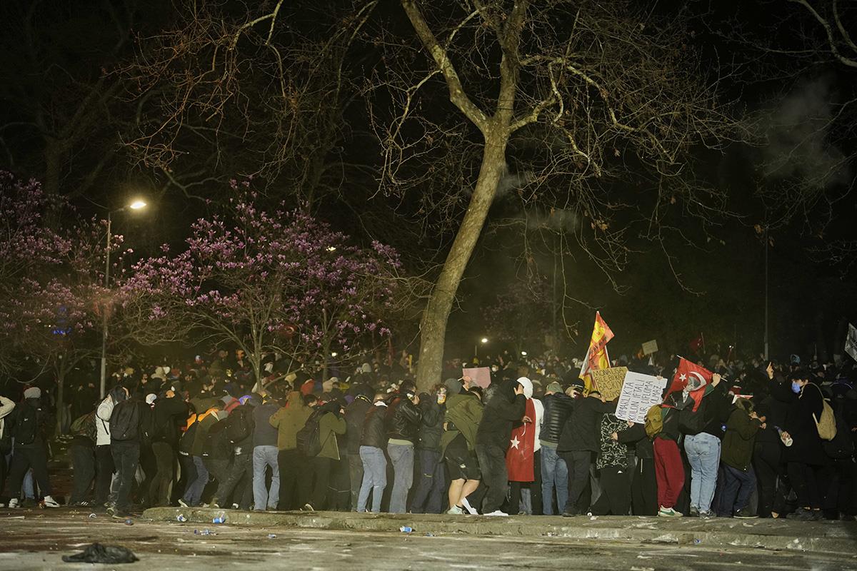 turska03 AP Emrah Gurel.jpg