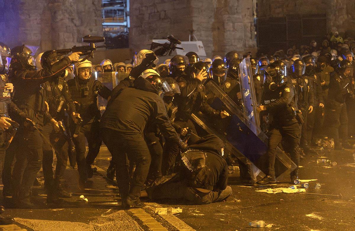 turska EPA Erdem Sahin.jpg