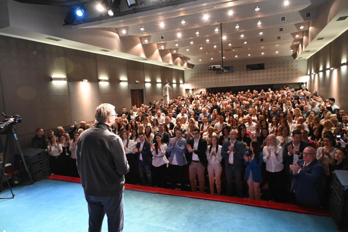 buducnostsrbijeav (3).jpeg