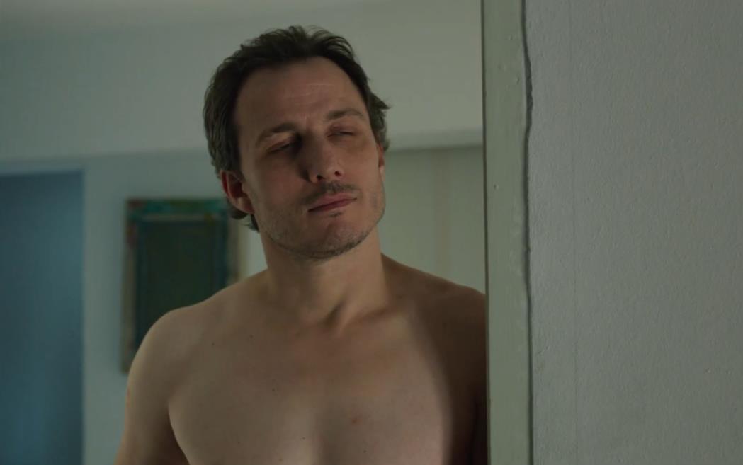 Nebo iznad nas 5.png