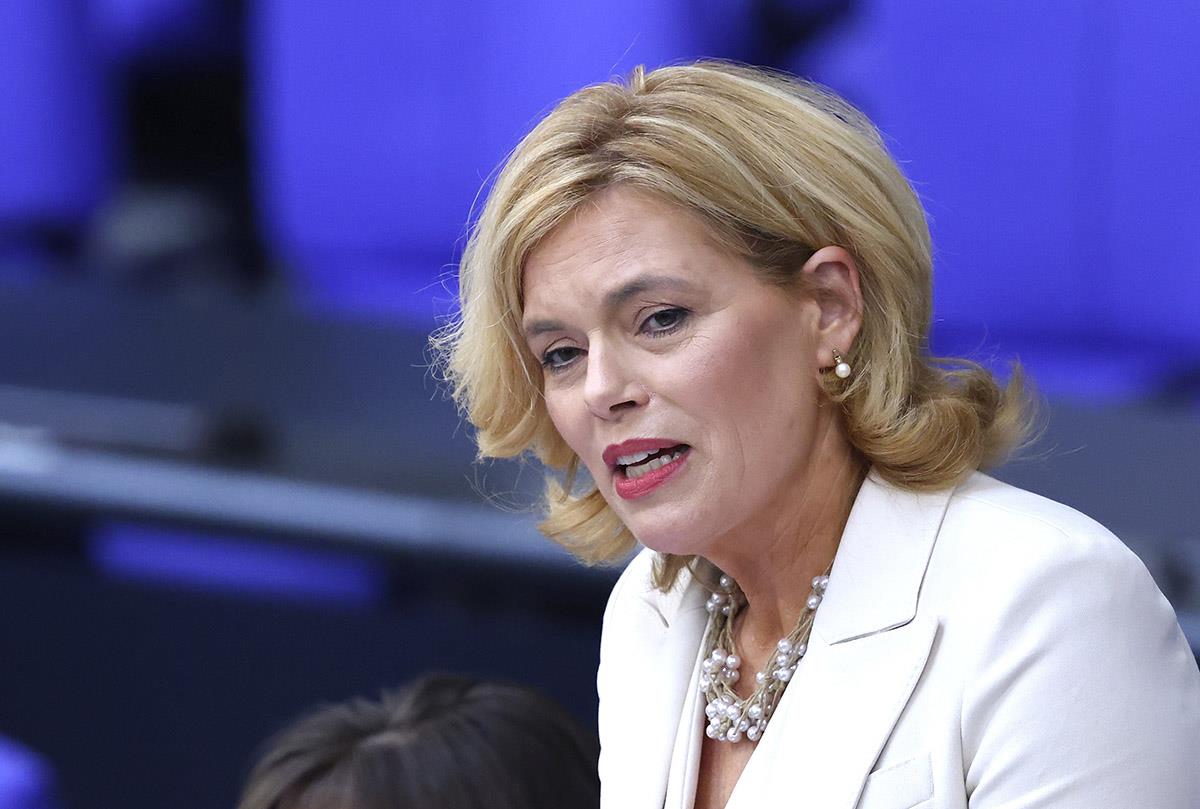 x EPA Hannibal Hanschke.jpg