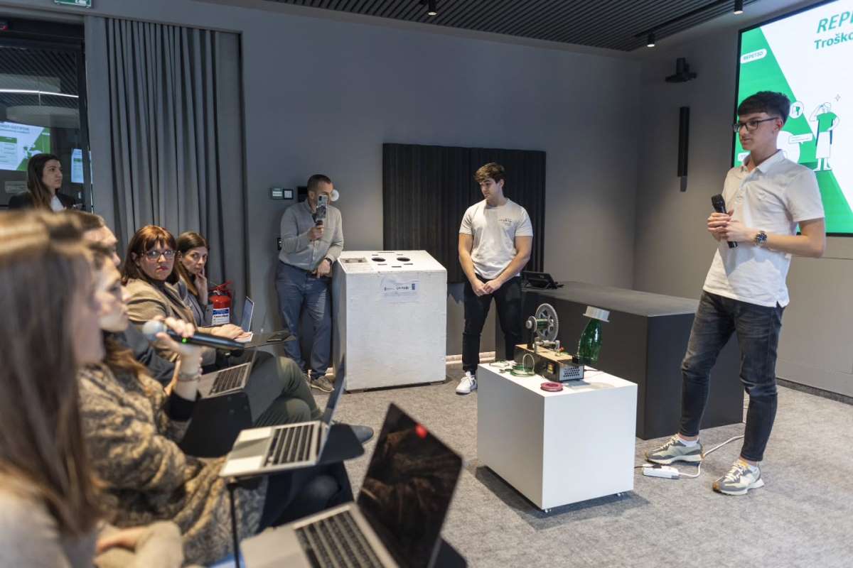 Tehničk škola Pirot 3.jpeg