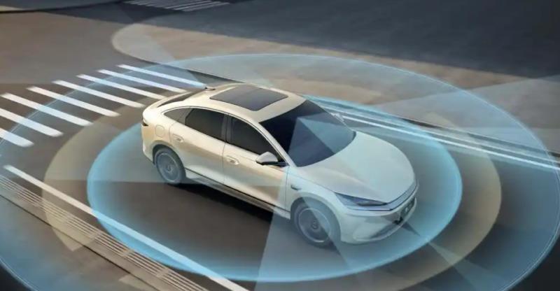 BYD Qin L EV (3).jpg