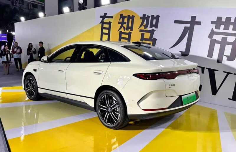 BYD Qin L EV (13).jpg