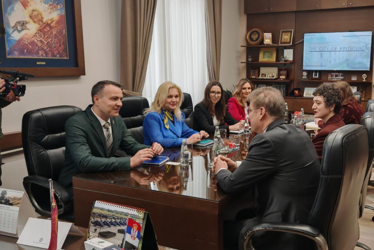 Ambasador Turske 2.png