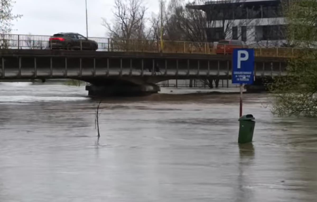 Screenshot 2025-03-28 083513.png