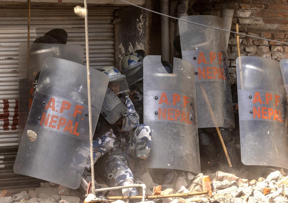 nepal01 EPA Narendra Shrestha.jpg